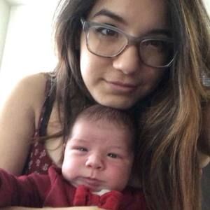 Meet your Posher, Andrea